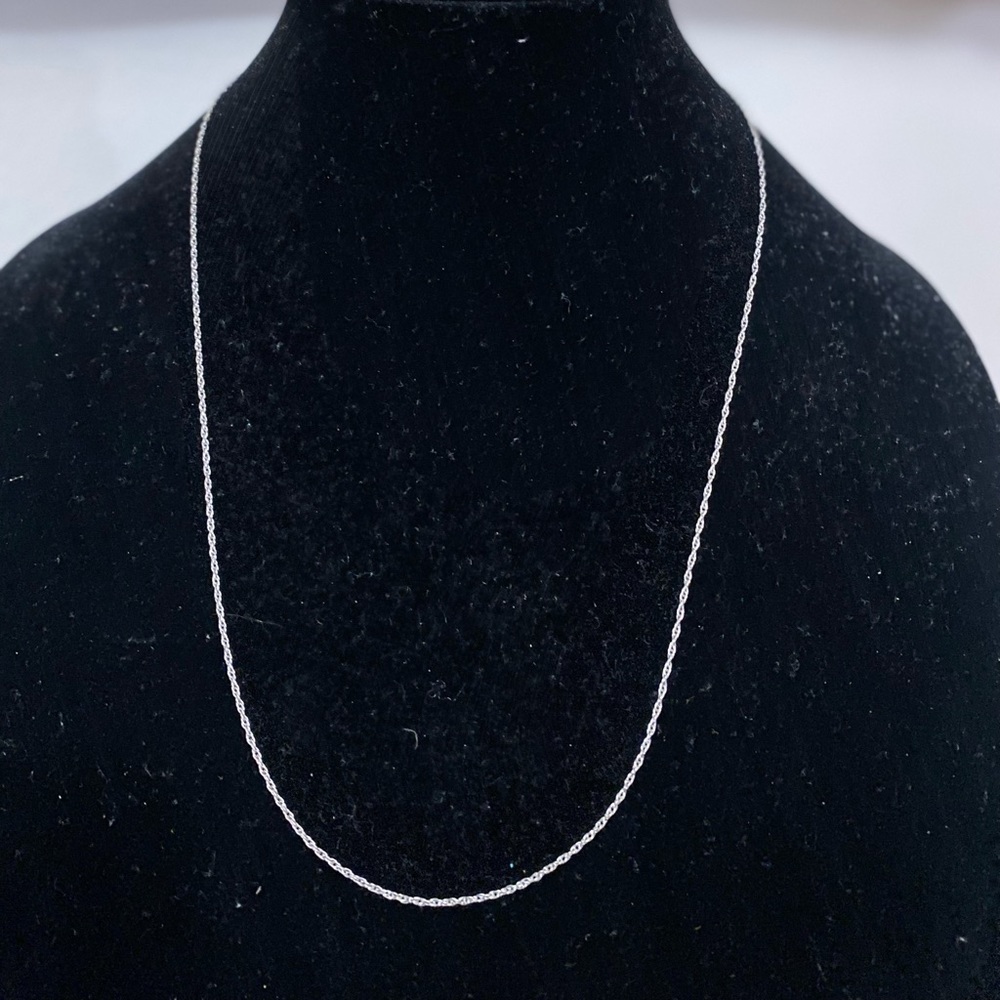 Vintage Stg Solid Sterling Silver Chain Necklace - image 1